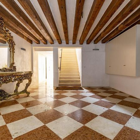 Gondola Luxury - Campo Santi Filippo E Giacomo By Wonderful Italy Venice Ngoại thất bức ảnh