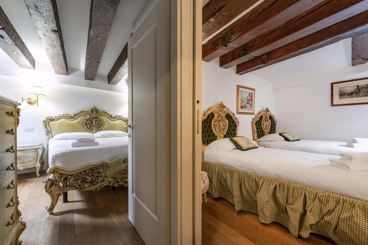 Gondola Luxury - Campo Santi Filippo E Giacomo By Wonderful Italy Venice Ngoại thất bức ảnh