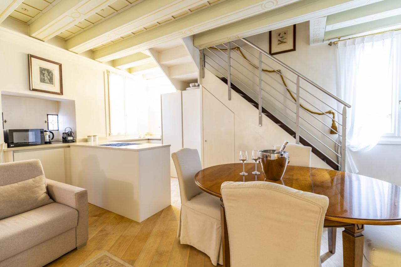 Gondola Luxury - Campo Santi Filippo E Giacomo By Wonderful Italy Venice Ngoại thất bức ảnh