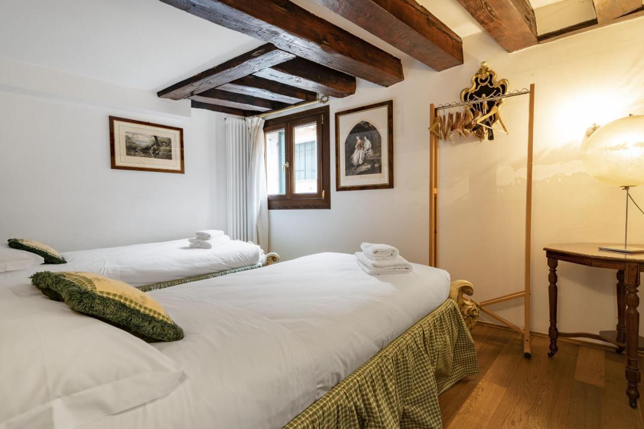 Gondola Luxury - Campo Santi Filippo E Giacomo By Wonderful Italy Venice Ngoại thất bức ảnh