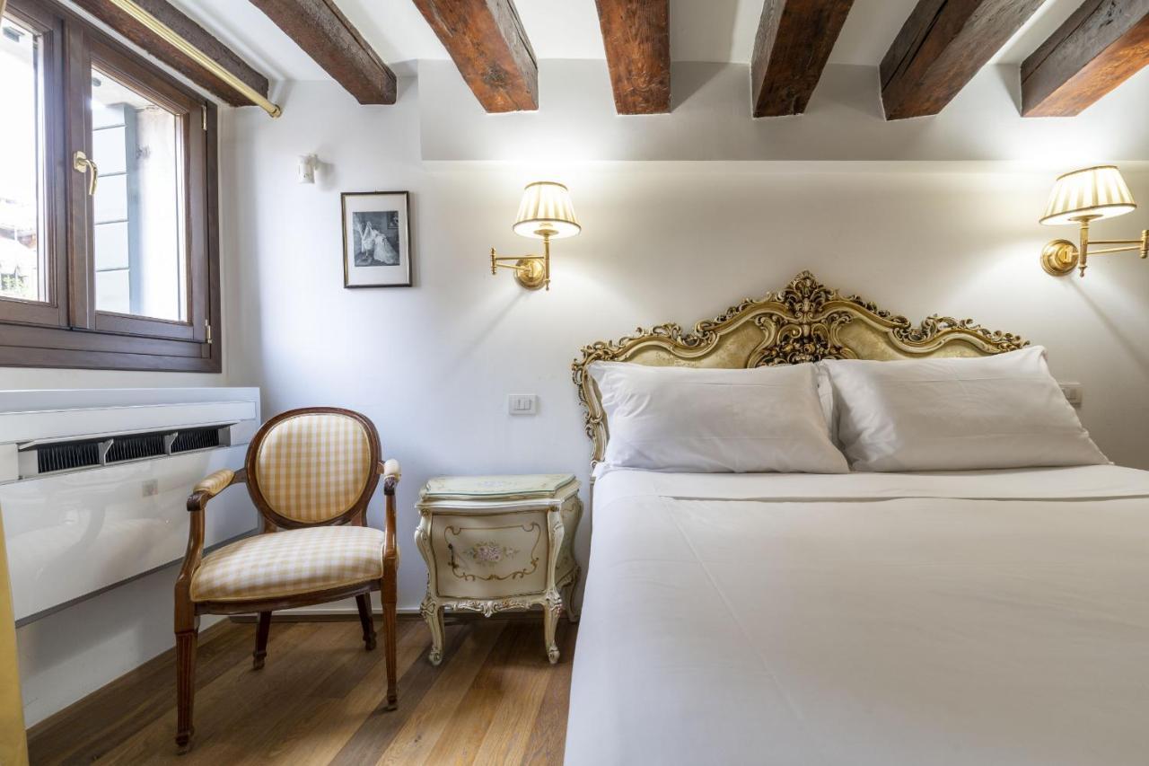 Gondola Luxury - Campo Santi Filippo E Giacomo By Wonderful Italy Venice Ngoại thất bức ảnh